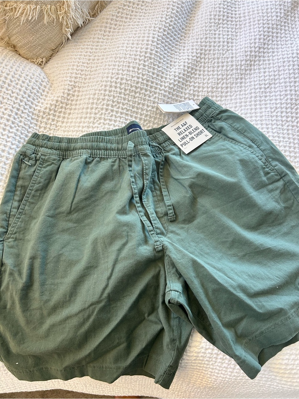 Abercrombie & Fitch Linen-Blend Pull-On Shorts - Green